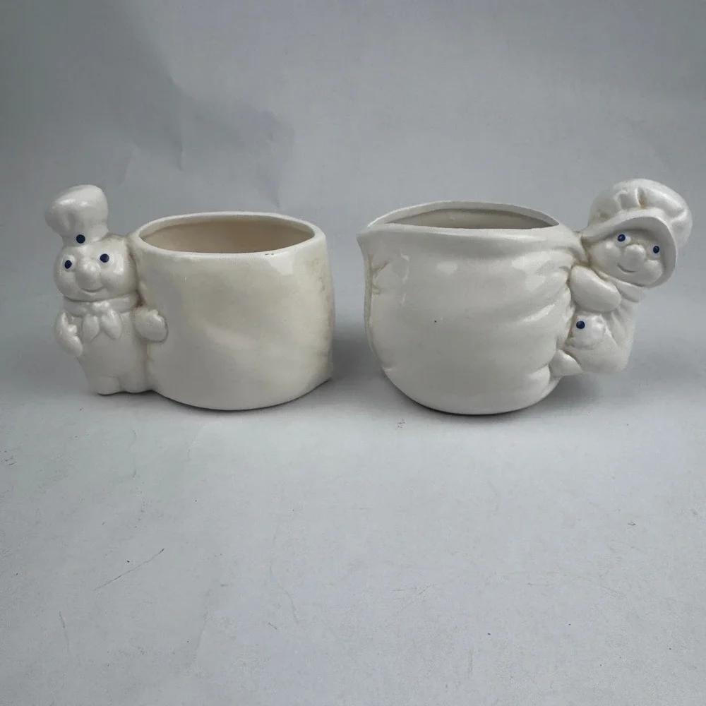 Vintage Pilsbury Doughboy Sugar and Creamer Set 1988